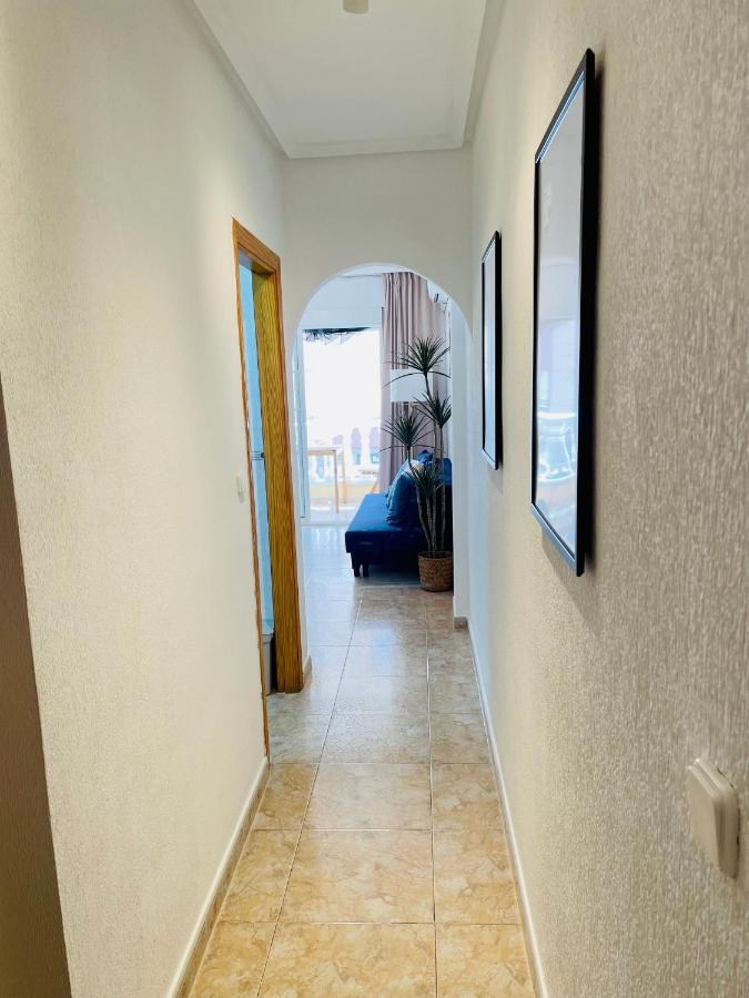 El Papagayo Apartment 2 Mins Walking To The Beach Torrevieja Luaran gambar